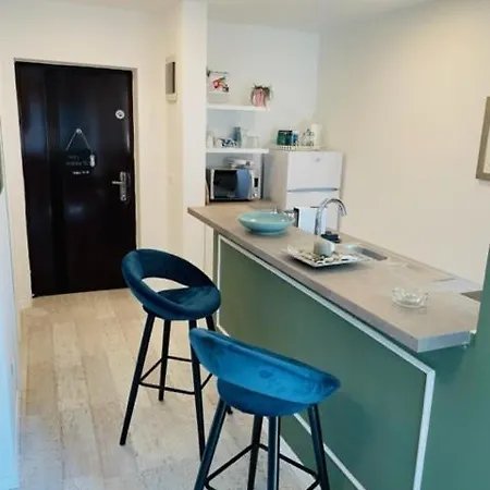 דירה Rab Ground Floor 32 M2 *