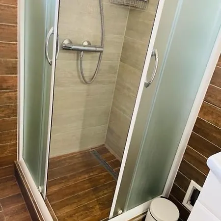 Rab Ground Floor 32 M2 Apartamento *