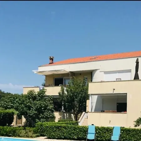 Apartament Rab Ground Floor 32 M2 Kampor